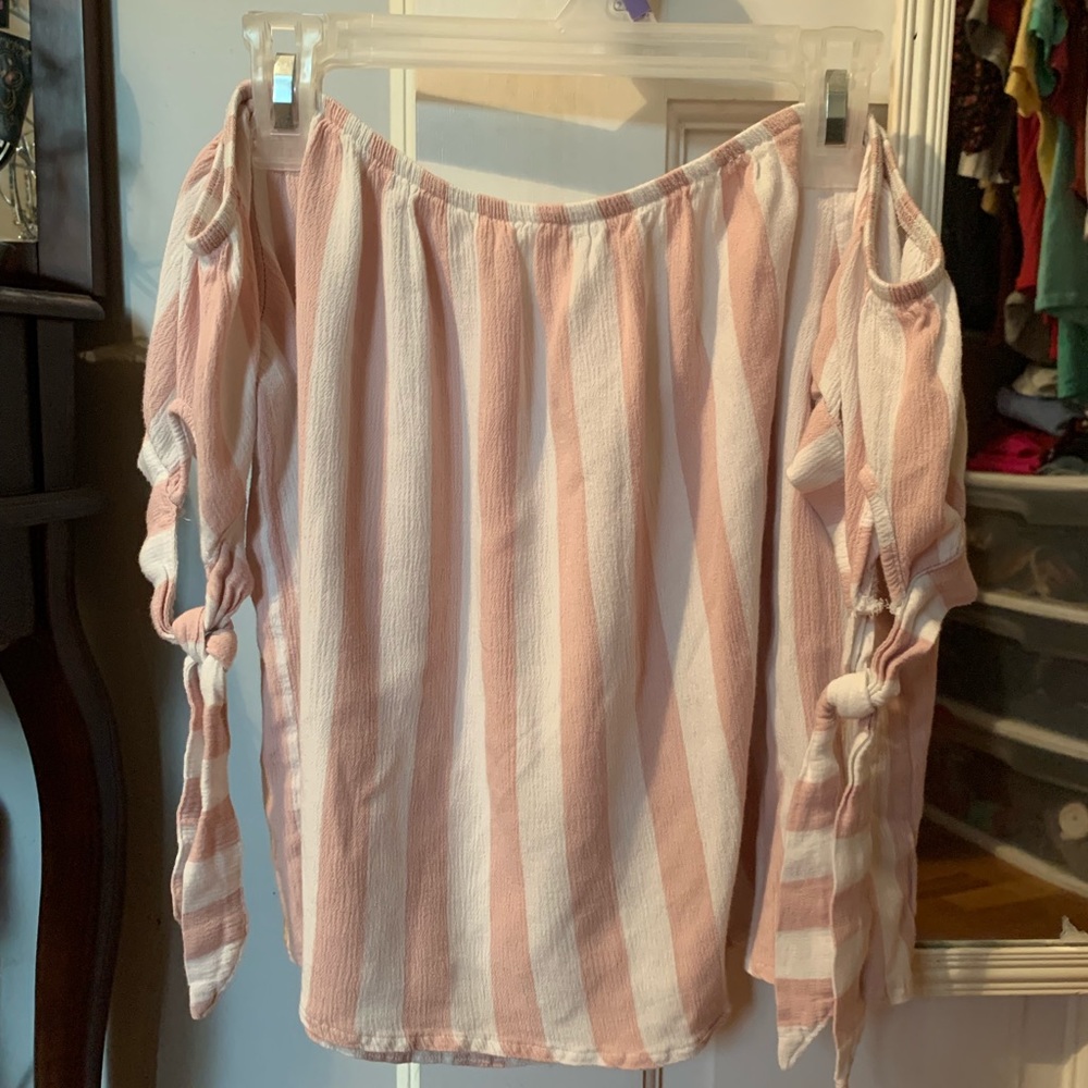 Off Shoulder American Eagle Top